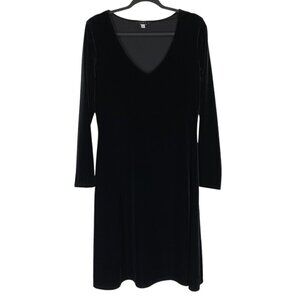 Tiana B. Dress Sz Large Black Velvet Velour Long Sleeve Dark Romantic Goth Fall